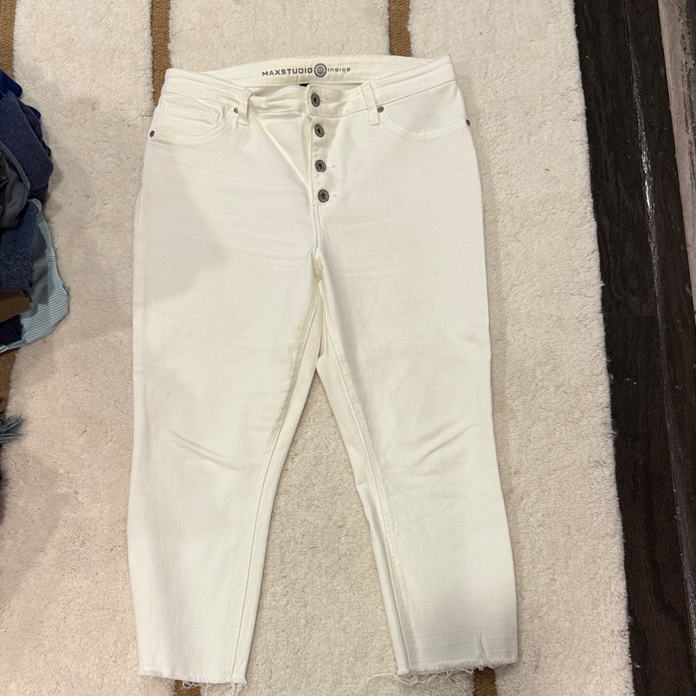 Max Studio Women's Cream Ankle Jeans